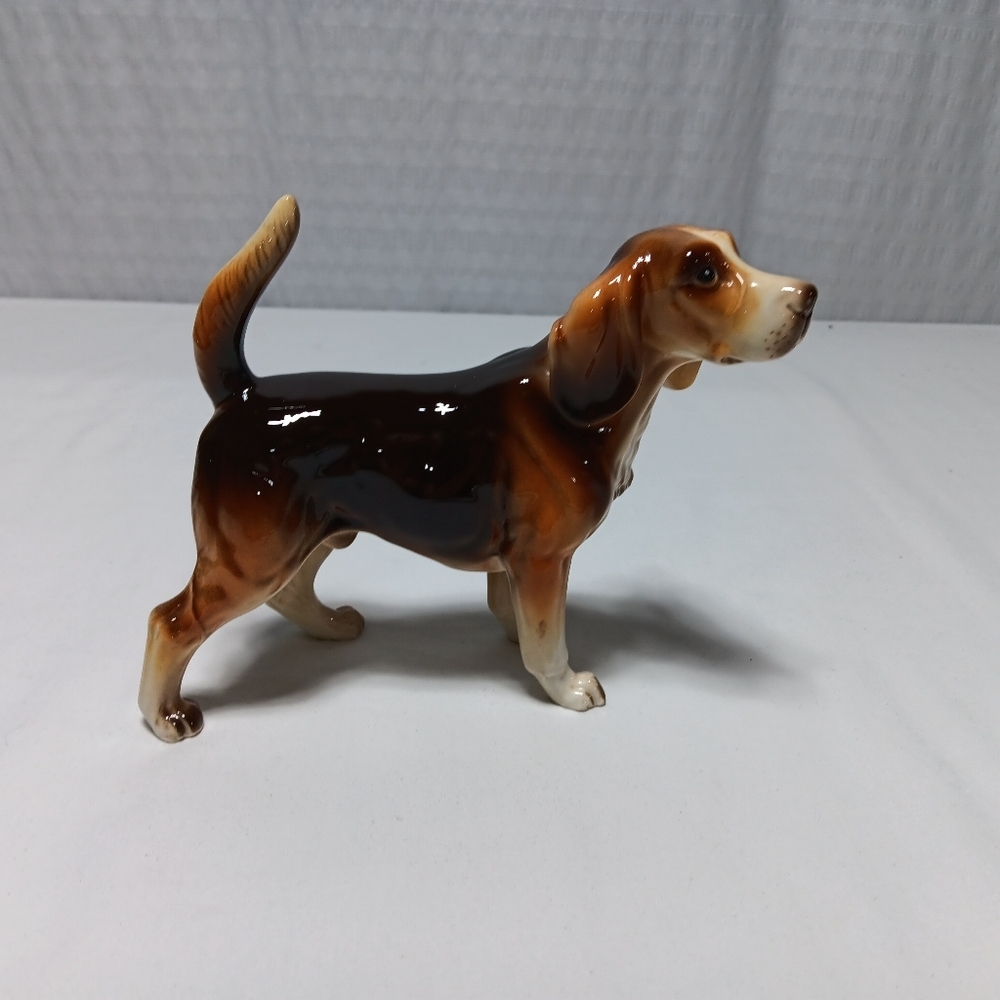 Vintage Made In Japan Porcelain Beagle Figurine.